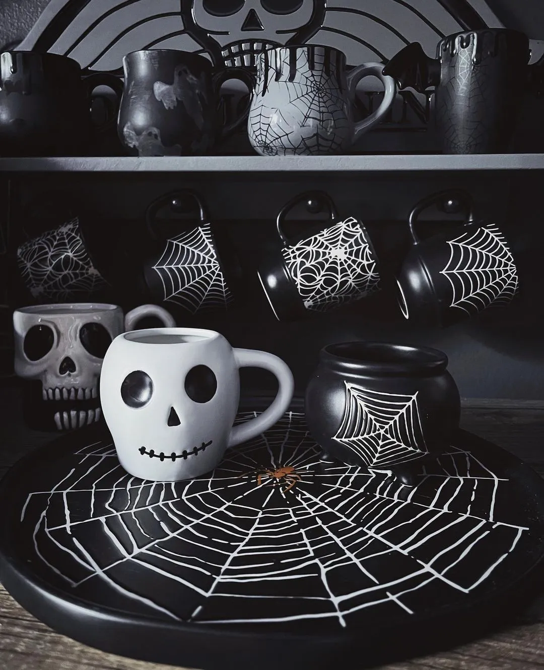13525 gothic kitchen materials
