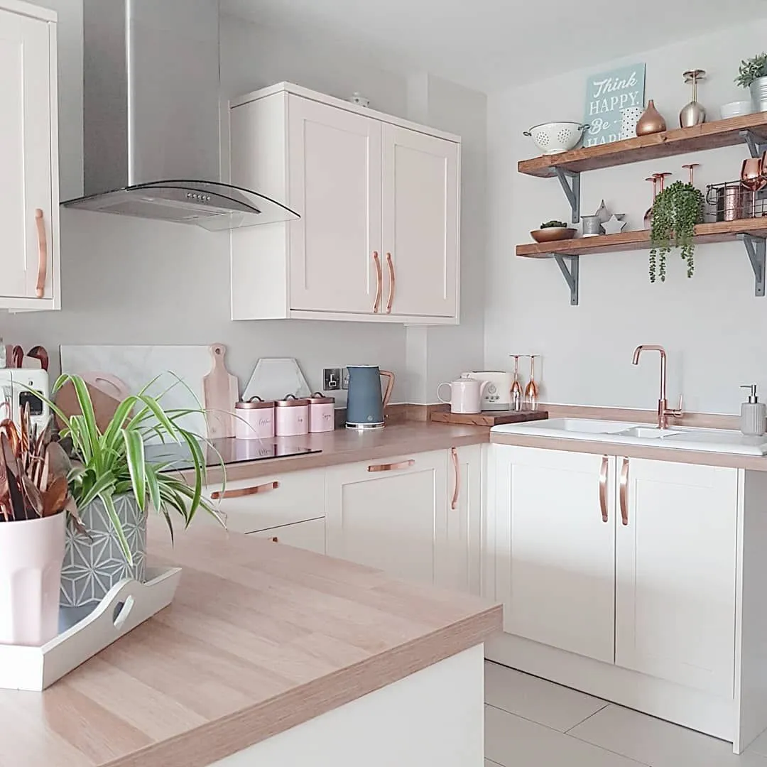 /img/13549-rose-gold-grey-kitchen-8.webp