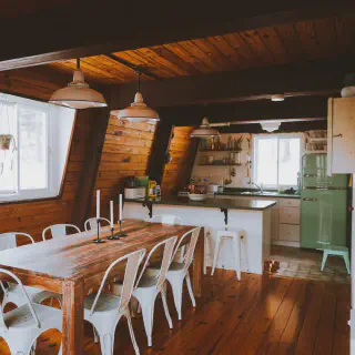 /img/13613-rustic-kitchen-upcycling.webp