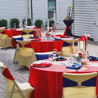 /img/13628-red-and-navy-kitchen-design.webp