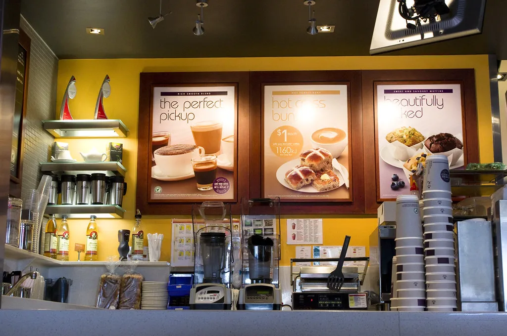 13634 warm inviting color palette