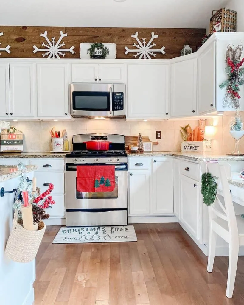 13637 red kitchen appliances