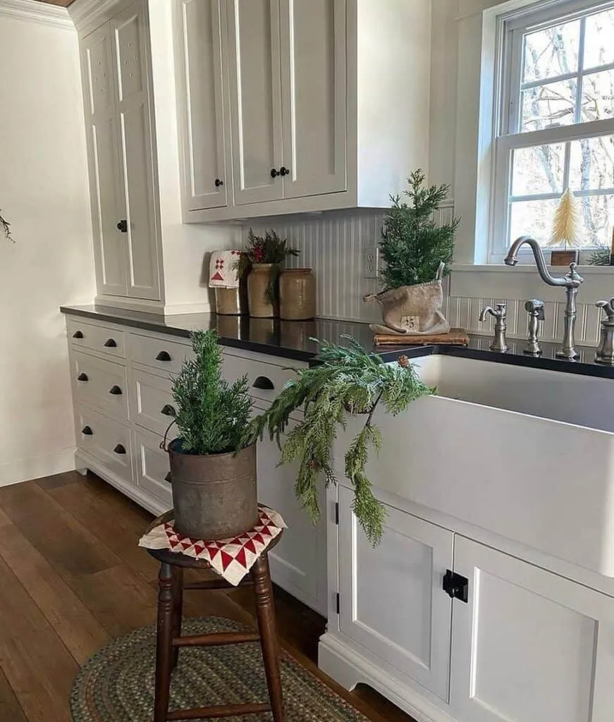 /img/13640-christmas-kitchen-decor-7.webp