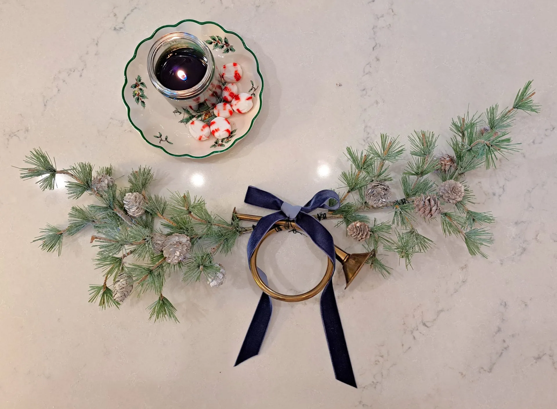 /img/13653-40s-christmas-kitchen-image8.webp
