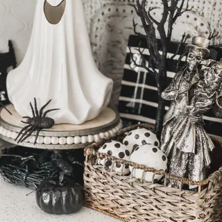 /img/13655-kitchen-style-halloween-decor.webp