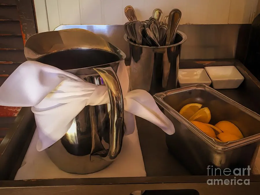 13658 silver kitchen small