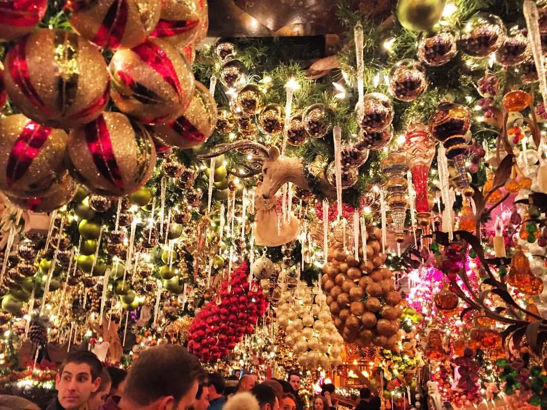 /img/13683-nyc-christmas-kitchen-budget.webp