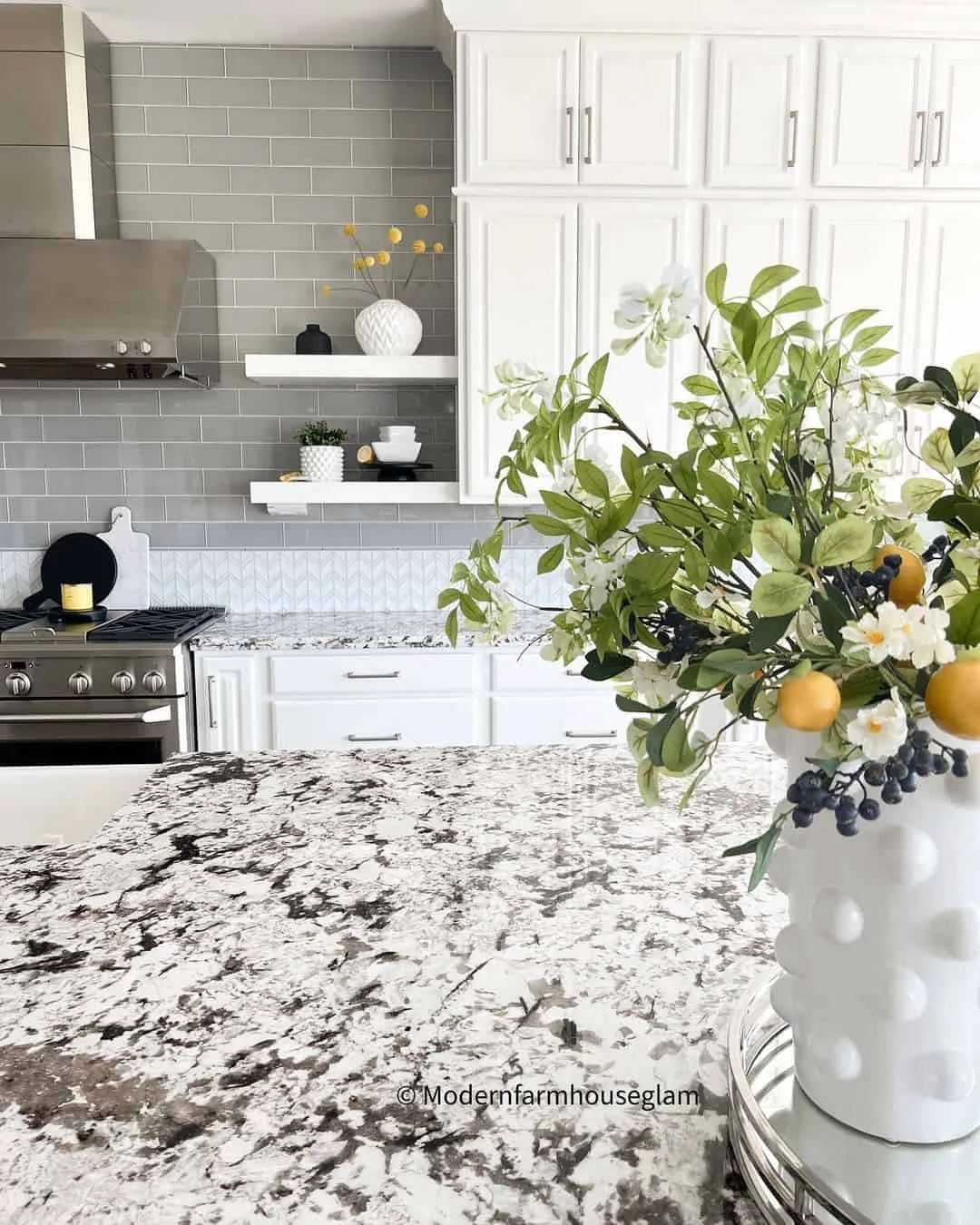 13701 white yellow kitchen textiles