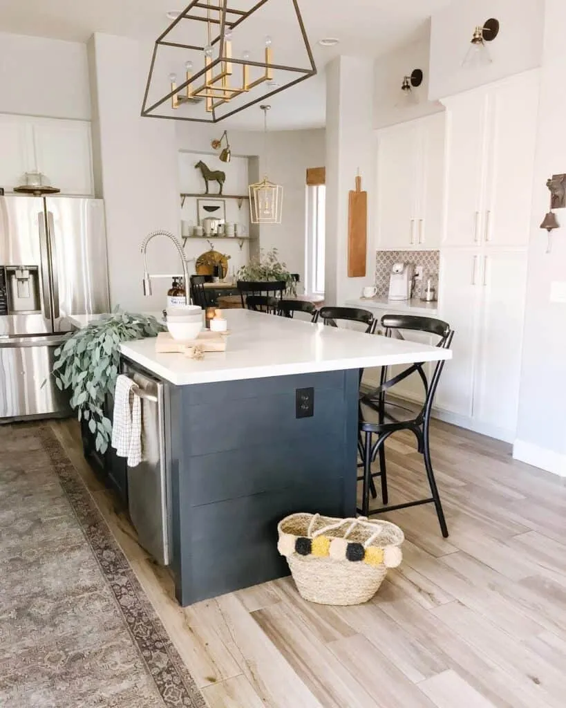 /img/13701-yellow-kitchen-flooring.webp