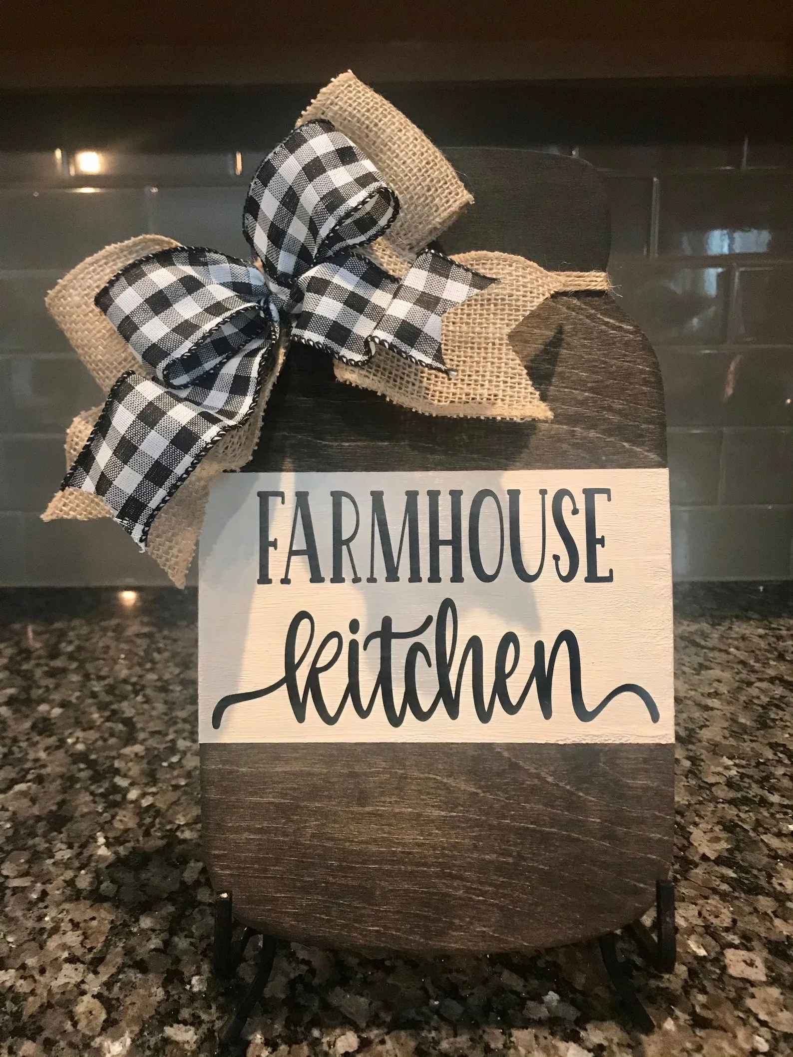 13719 modern farmhouse kitchen