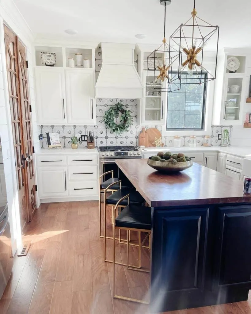 13724 open shelving kitchen