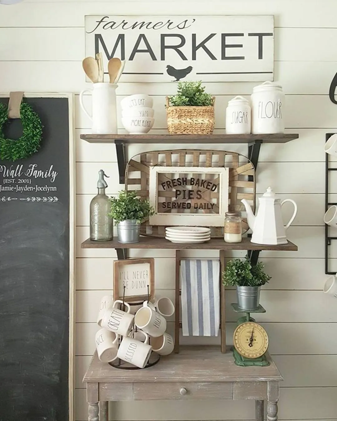 13724 vintage kitchenware