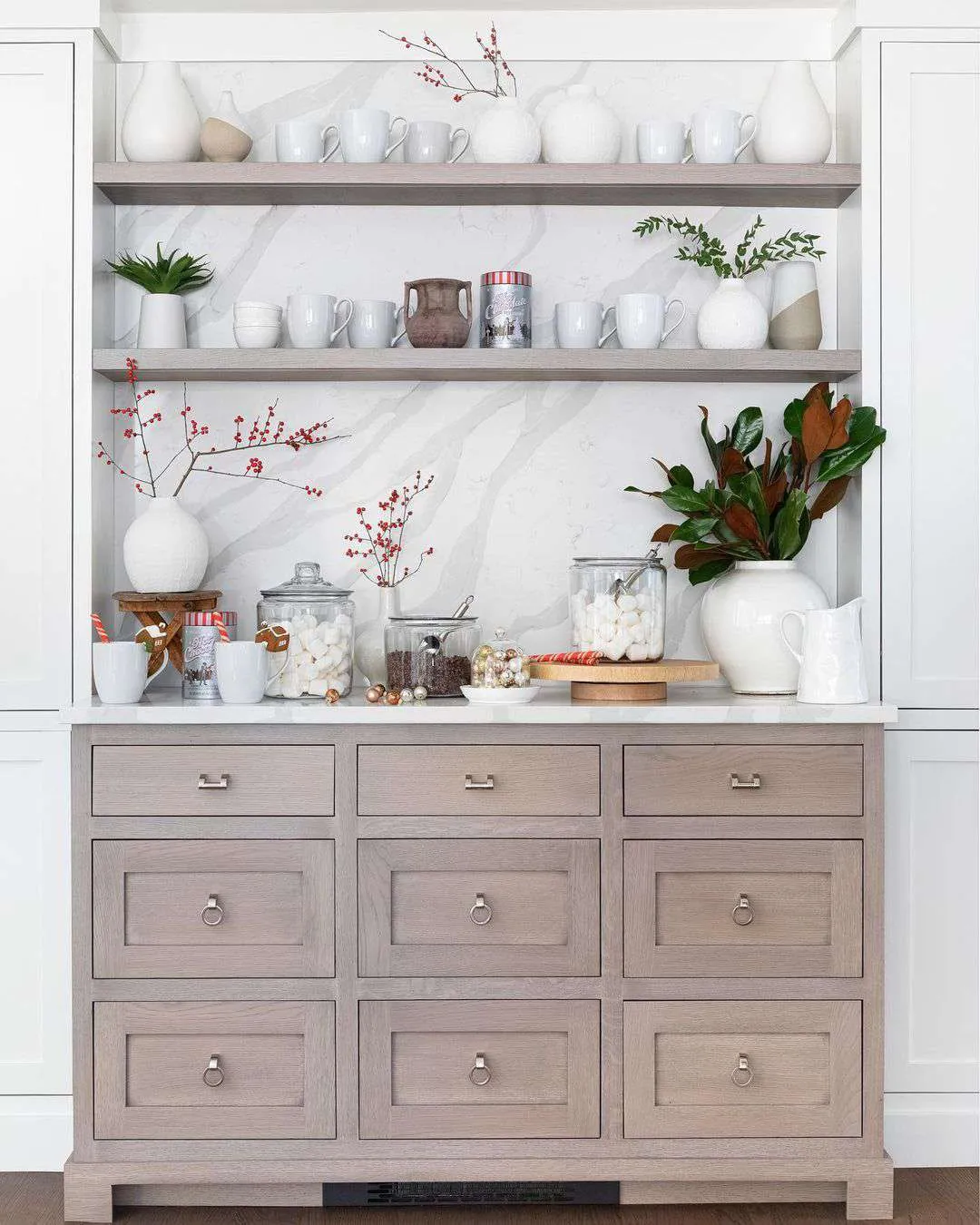 /img/13727-kitchen-decor-gift-ideas.webp