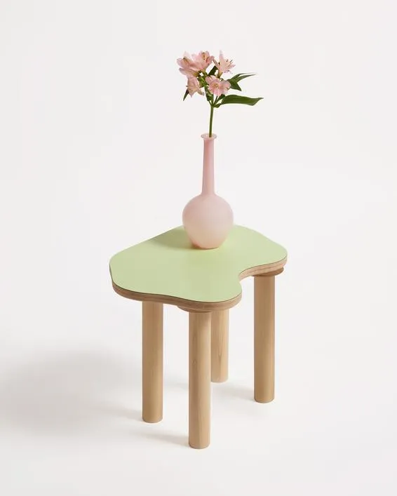 13738 fresh flowers kitchen