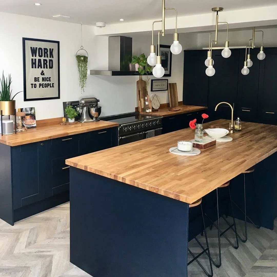 13742 navy blue kitchen 6