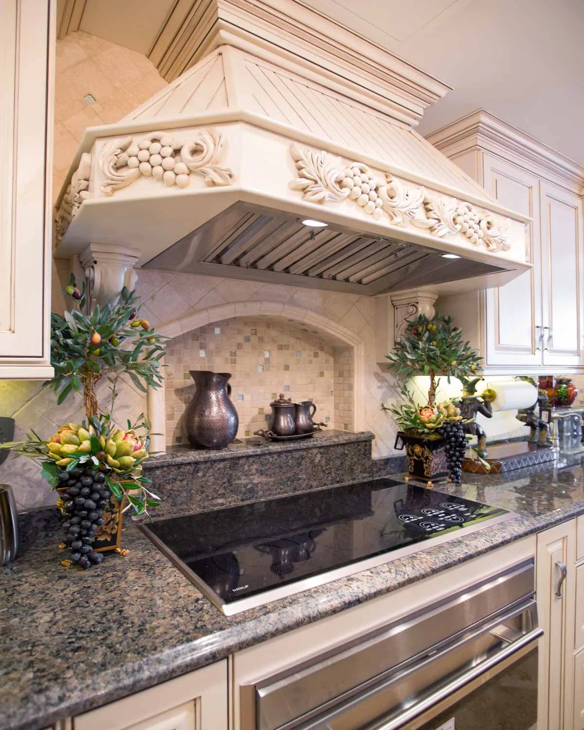 13749 kitchen decor greenery