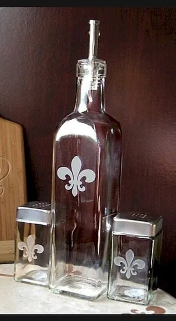 13761 fleur de lis cabinet hardware