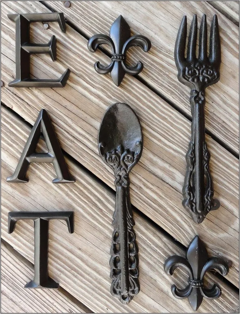 13761 fleur de lis kitchen lighting