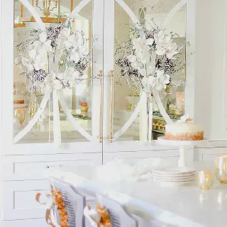 /img/13780-gold-christmas-kitchen-image7.webp